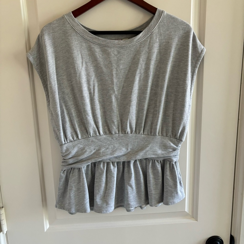 Anthropologie 9-H15 STCL grey blouse, EUC size: large